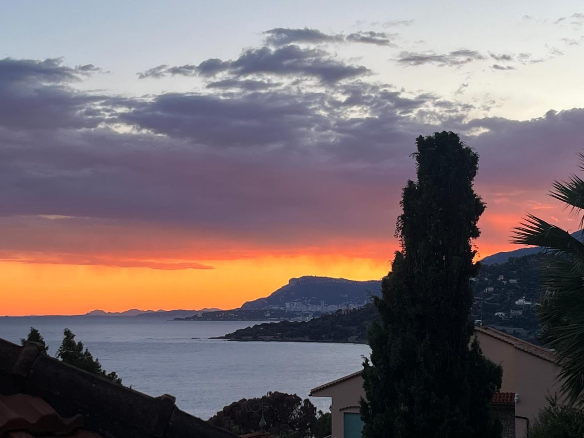 Casa Monnalisa - Calandre Sabbie Oro Villa Ventimiglia Buitenkant foto